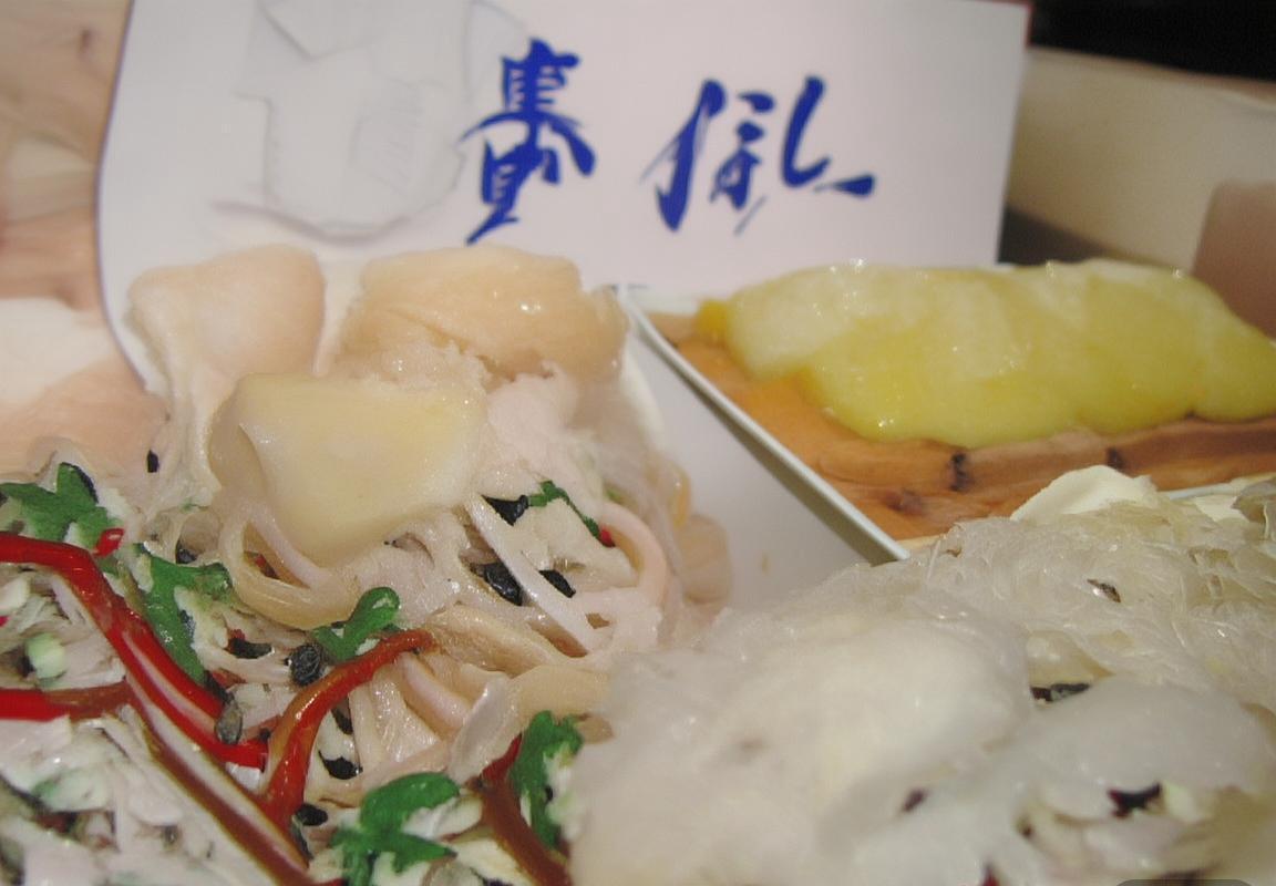 德国西班牙世界杯后防对决解析(图2)